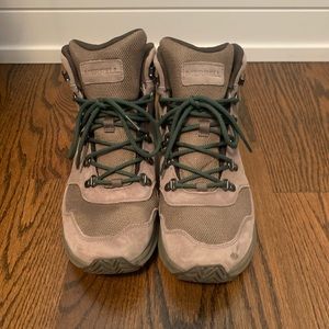 Men’s Merrell Winter Boots!